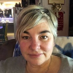 Meet your Posher, Julie